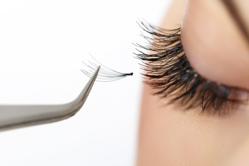 Instant lash extensions